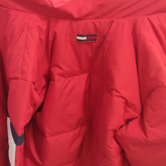 Tommy Hilfiger down jacket - Picture 6 of 11